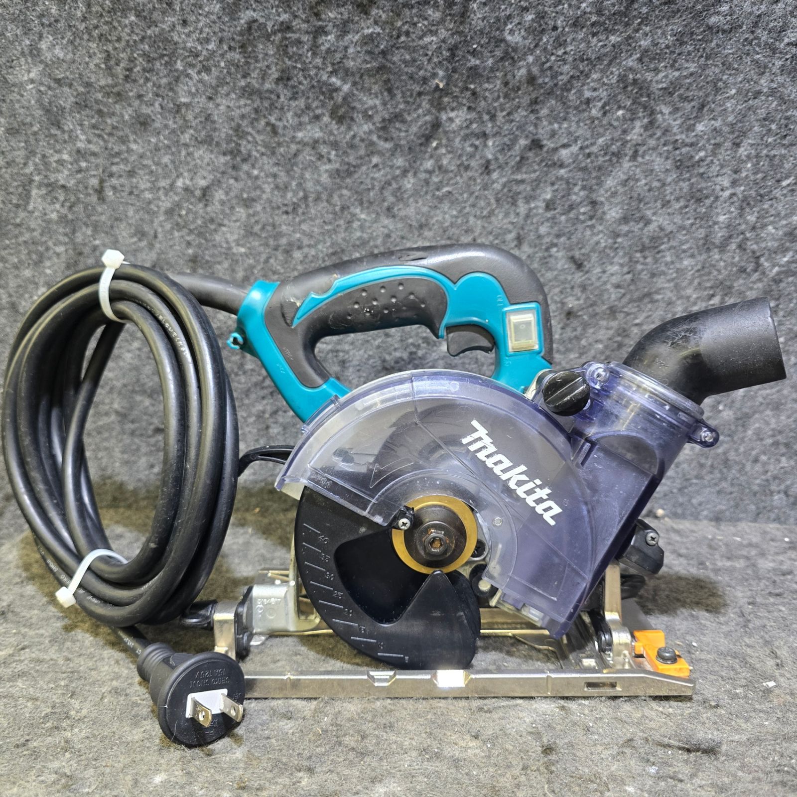 中古品・コード非純製品】マキタ(makita) 防じん丸のこ KS5000FX