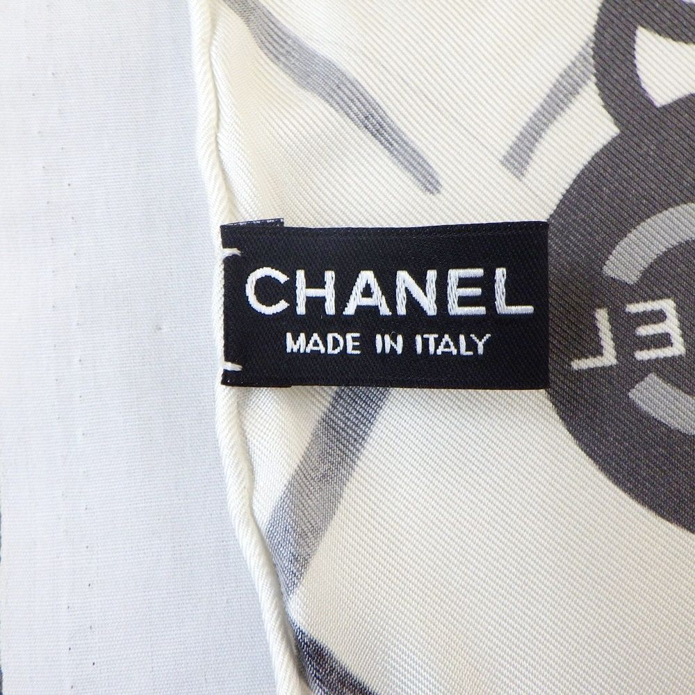 CHANEL カメリア柄　ココマーク大判スカーフ　シルク100％ CHANEL - □美品□ シャネル スカーフ カメリア ココマーク