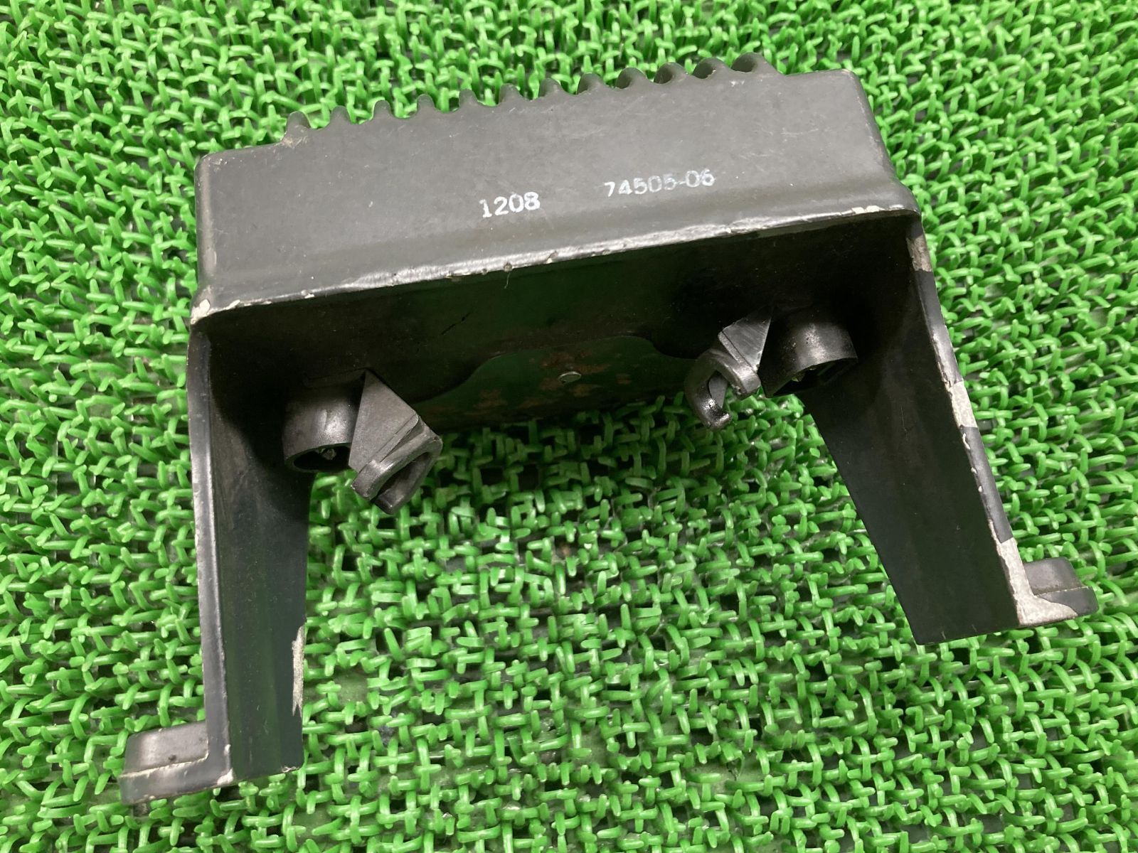 ツーリング レギュレター ハーレー 純正 中古 バイク 部品 06-08年