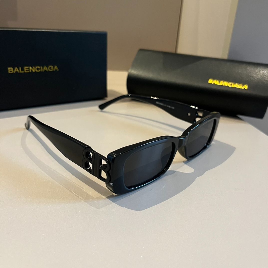 新品未使用 BALENCIAGA バレンシアガ サングラス - メルカリ