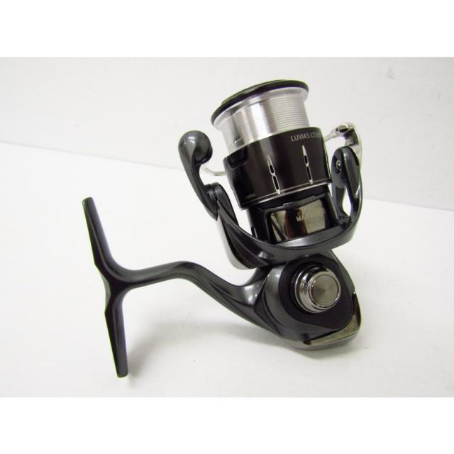 DAIWA ダイワ 24. LUVIAS ルビアス LT2000S-H スピニングリール