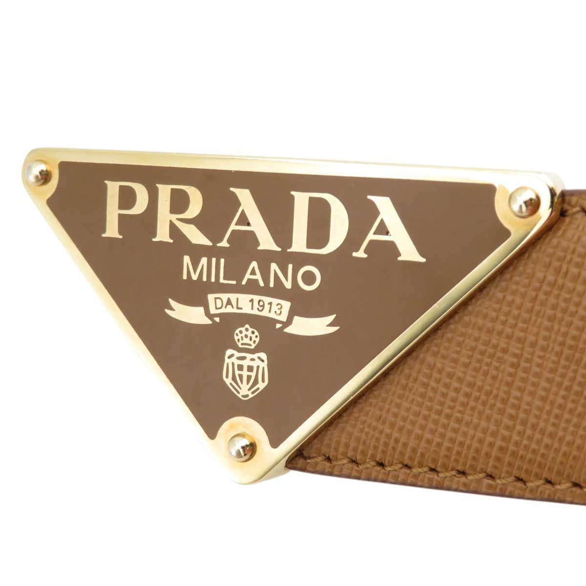 プラダ ロゴ トライアングル プレート バックル レザー ベルト