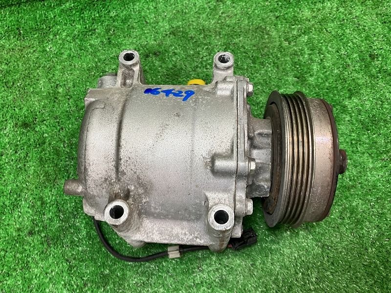 ZF1 エアコンコンプレッサー