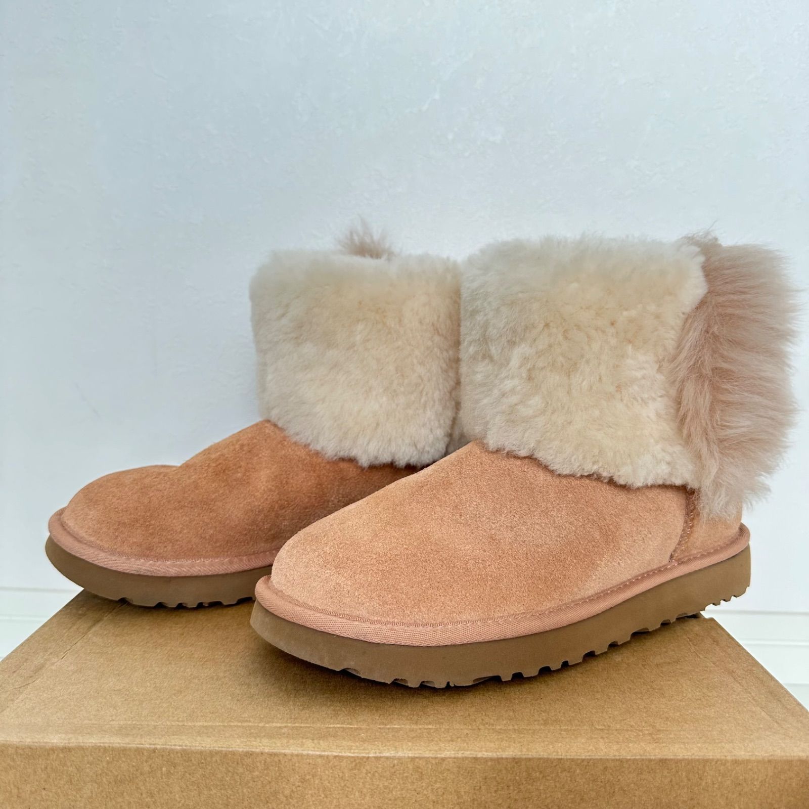 UGG Classic Mini Wisp アグ クラシック ミニ ウィスプ ファー 