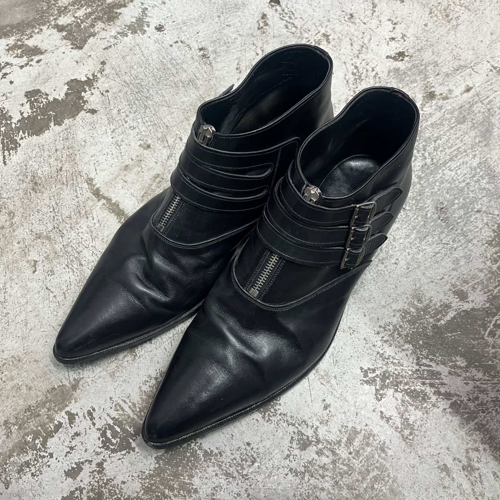 SAINT LAURENT Leather boots 3ベルト ショートレザーブーツ 革靴 サン