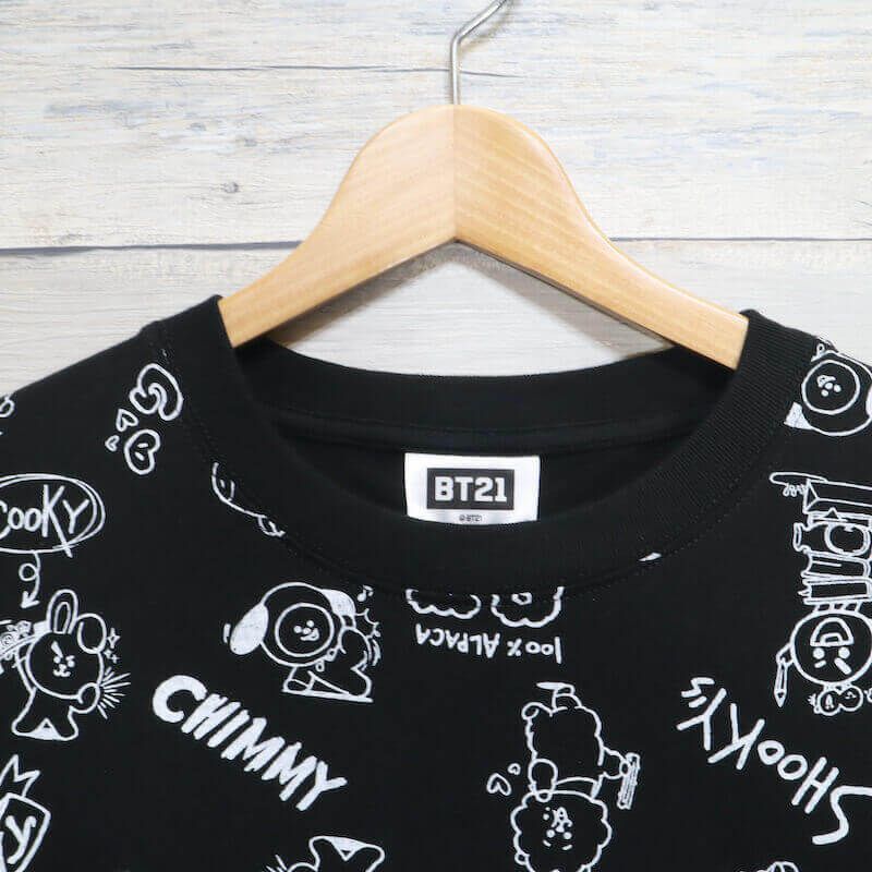 新品 BT21 半袖 Tシャツ ティーシャツ トップス キャラクター ロゴ プリント イラスト 総柄 BTS 防弾少年団 公式 グッズ 韓国 韓流  kpop レディース メンズ ユニセックス 黒 ブラック