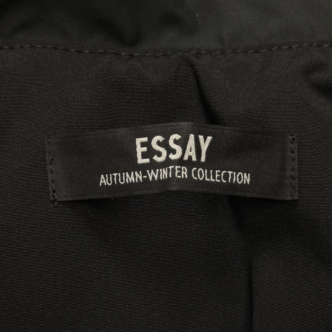 参考上代121000円 未使用品 ESSAY Marine Tech Coat マリンテック