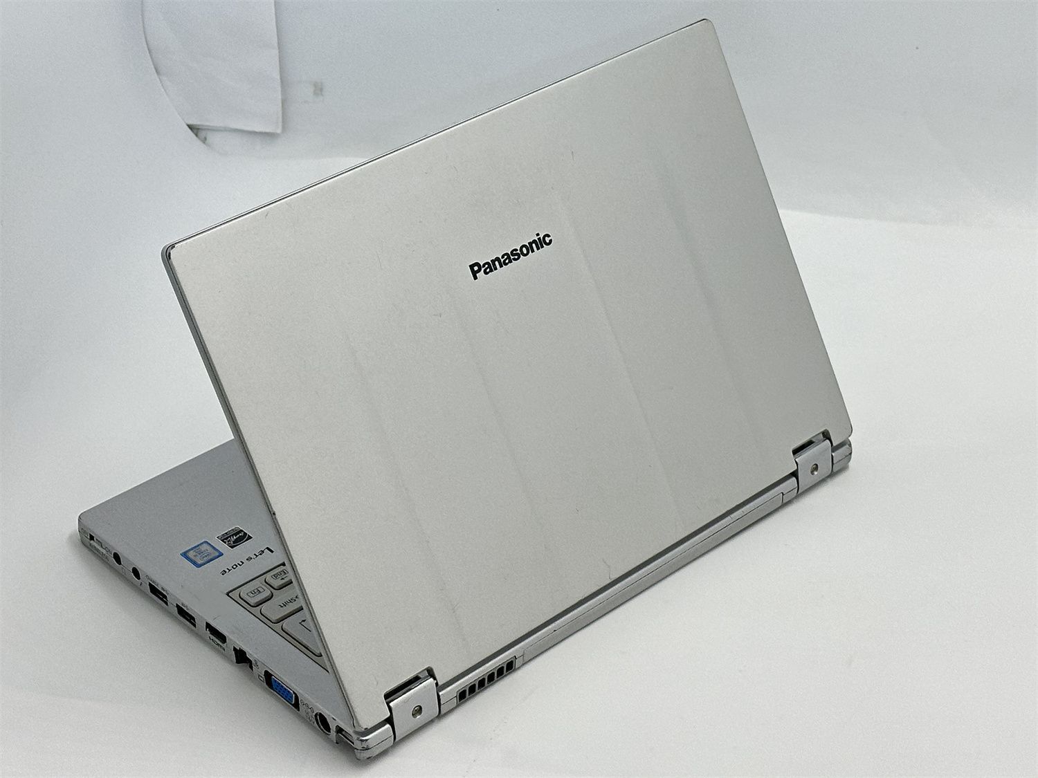 送料無料 高速SSD タッチ可 LTE対応 12.5型 ノートパソコン Panasonic 