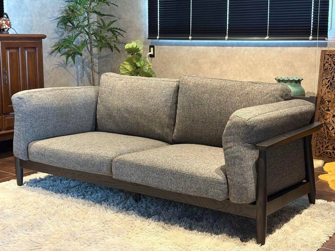 FUJIEI 富士栄　モダン　2Pソファ　アームソファ　リビング　ブラック　HZ FUJIEI 富士栄 モダン 2Pソファ アームソファ リビング ブラック