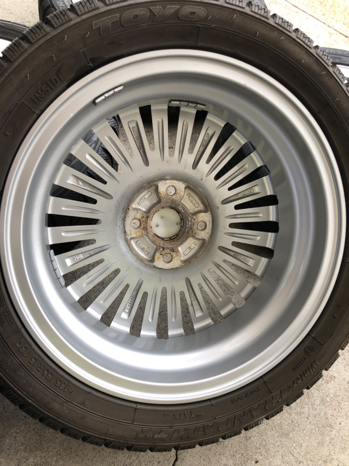 スタッドレス タント ウェイク ミラ ムーヴ トコット キャンバス ダイハツ純正 スタッドレス タント ウェイク ミラ ムーヴ トコット キャンバス