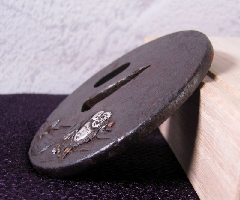 時代武具 鉄地鍔 金銀銅色絵象嵌 布袋の図 江戸時代/25d001