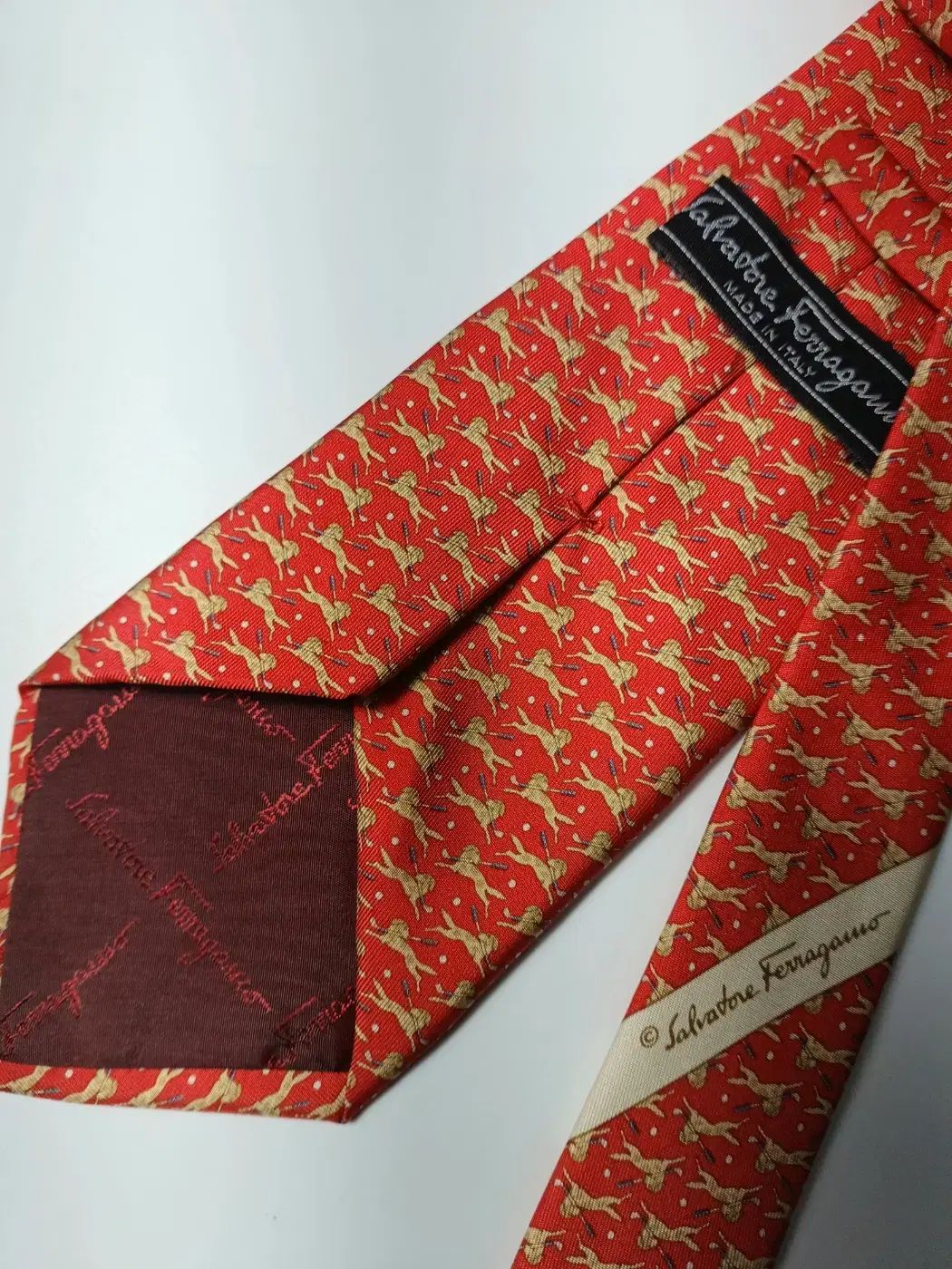 未使用　フェラガモ　ネクタイ　紺　亀　動物柄　ドット 未使用 フェラガモ ネクタイ 紺 亀 動物柄 ドット 未使用 フェラガモ