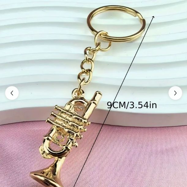 音楽ファン必見】4種セット ゴールド楽器キーホルダー サックス