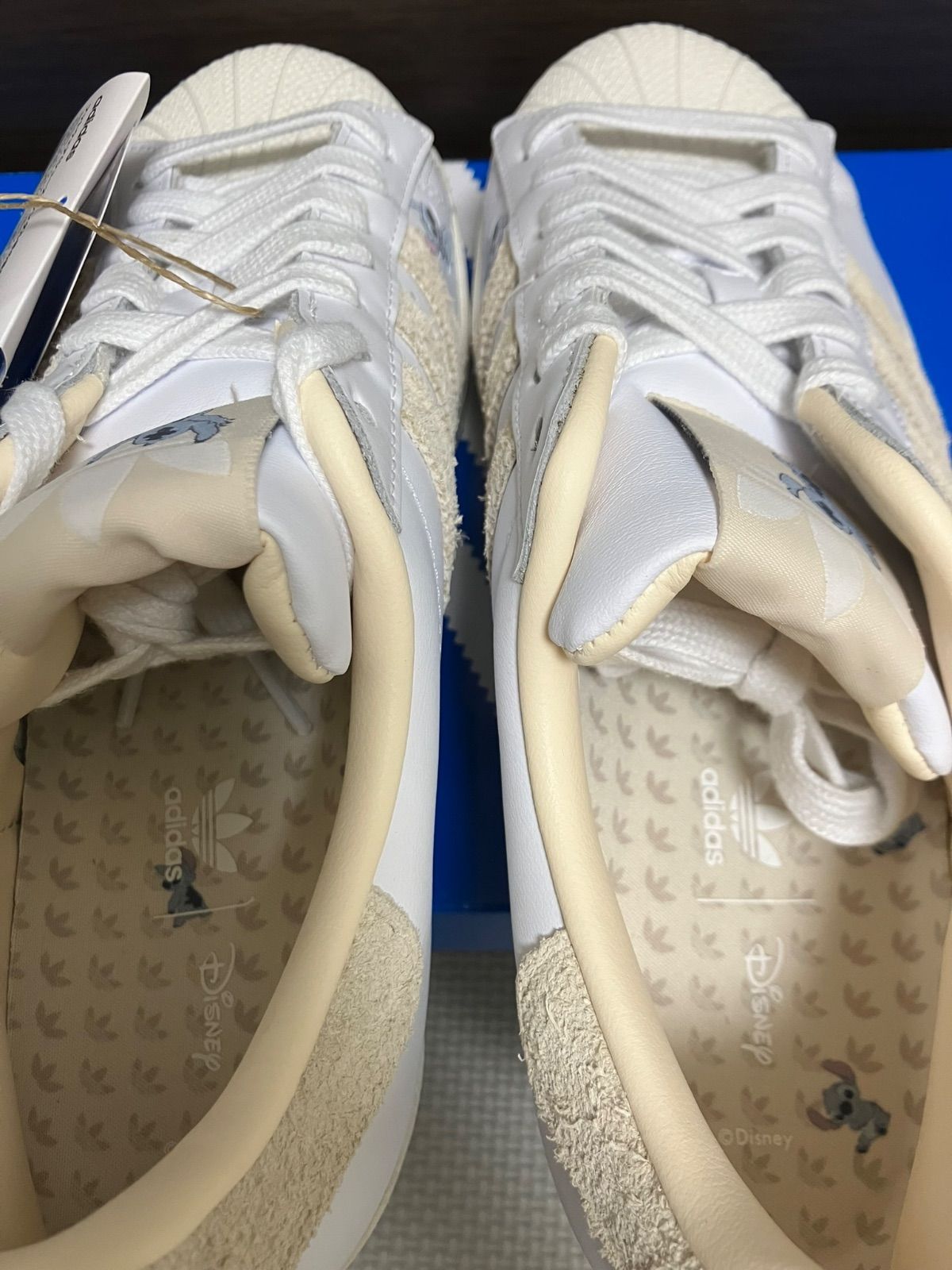 スティッチ 新品 ディズニー スーパースター アディダス スティッチ HQ6356