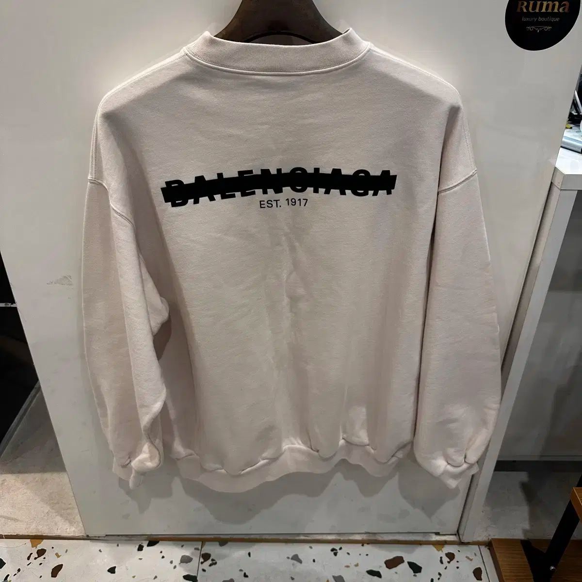 BALENCIAGA バレンシアガ ストライク パーカー