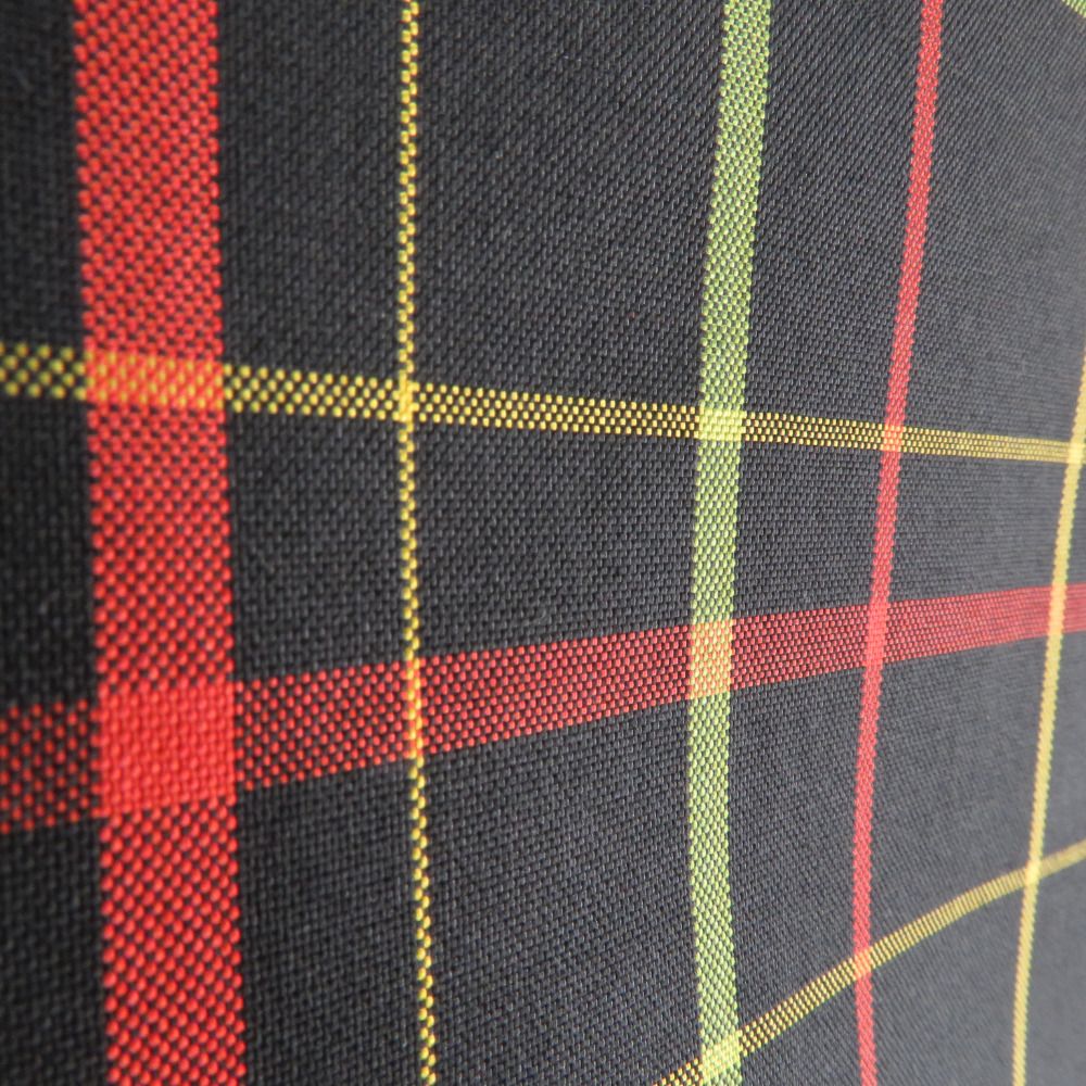 紬 着物 本場大島紬 アンサンブル 羽織付 格子文様 袷 バチ衿 黒色x