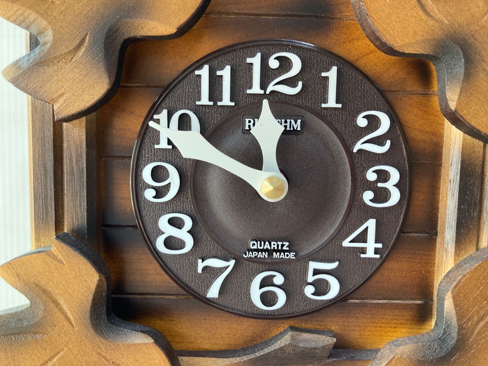 鳩時計　4MJ234RH 鳩時計 4MJ234RH Amazon.co.jp: リズム(RHYTHM) 鳩時計 掛け時計