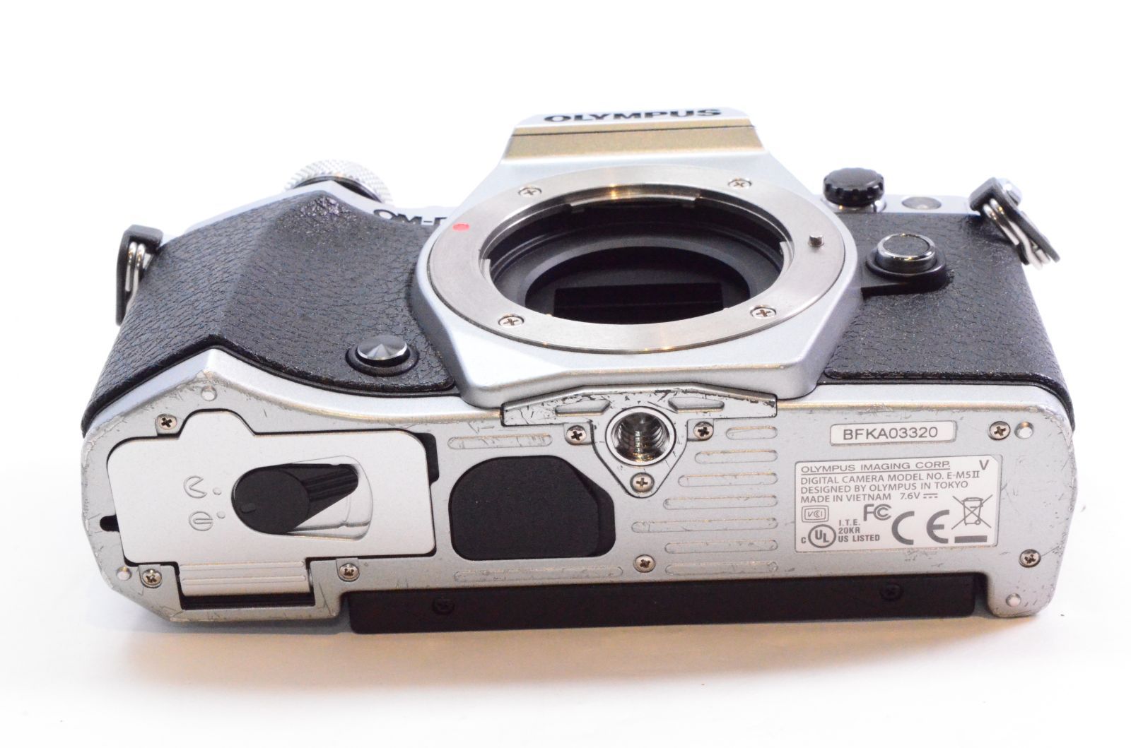 OLYMPUS E-M5 Mark II ボディ◆シャッター回数5963回のみ♪ OLYMPUS E-M5 Mark II ボディ◇シャッター回数5963回のみ♪