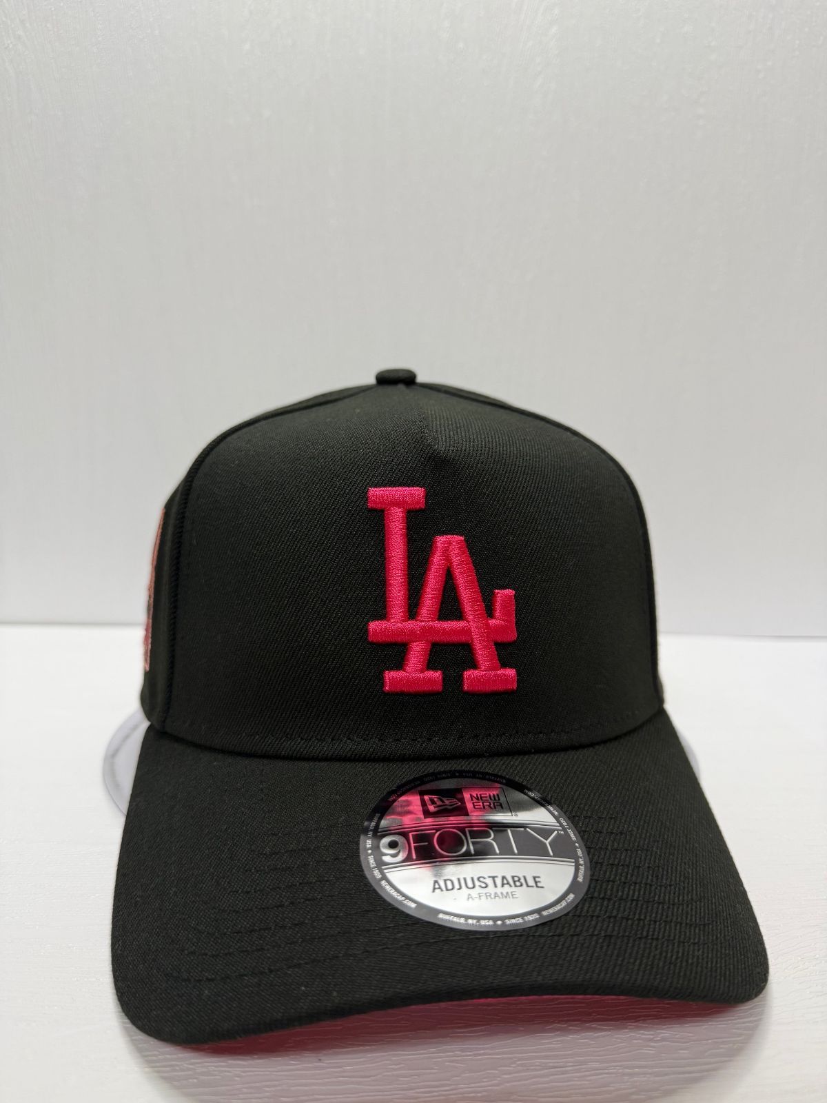 Newera ロサンゼルスドジャース 60thアニバーサリー 9forty A-FRAME スナップバックキャップ ブラック