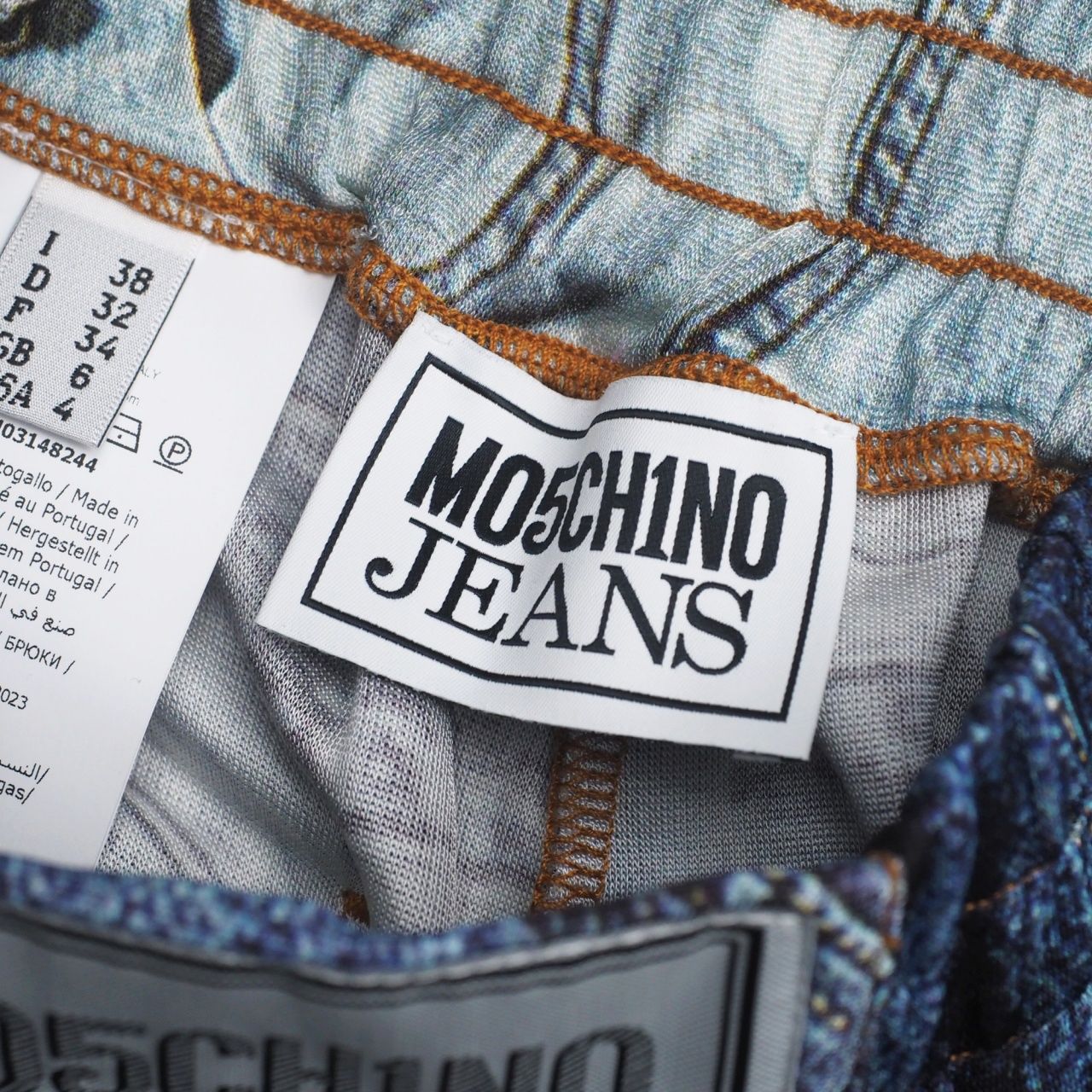 MOSCHINO モスキーノ フラッグチェック柄デニムパンツ - メルカリ