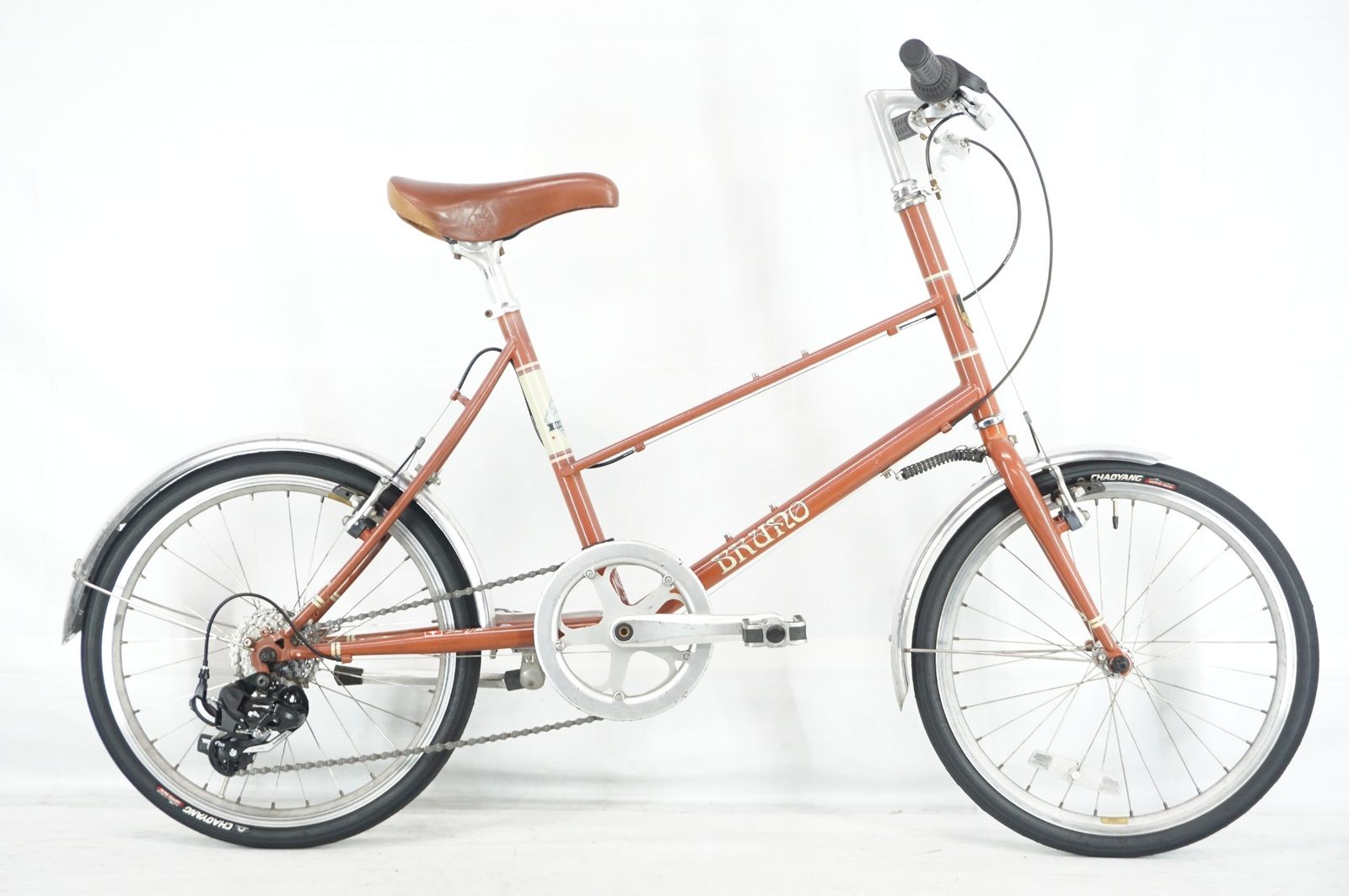 カスタムアップグレード済 GUSTO COBRA カーボンロード コーティング済 カスタムアップグレード済 GUSTO COBRA カーボンロード コーティング済