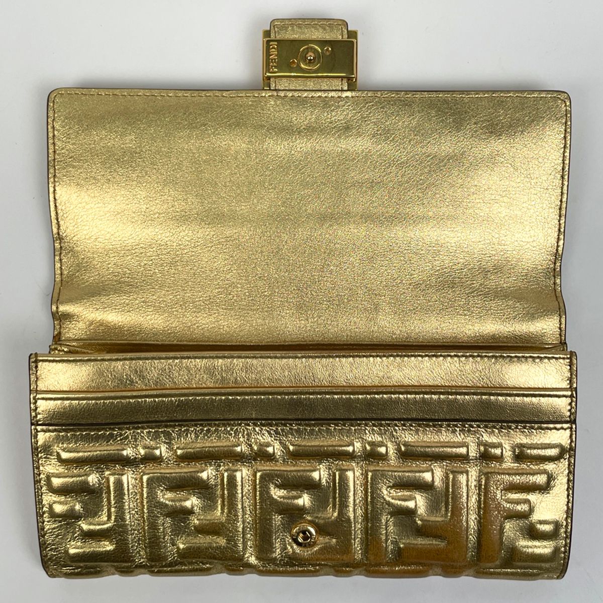 フェンディ FENDI コンチネンタル 長財布 二つ折り財布 札入れ 小銭