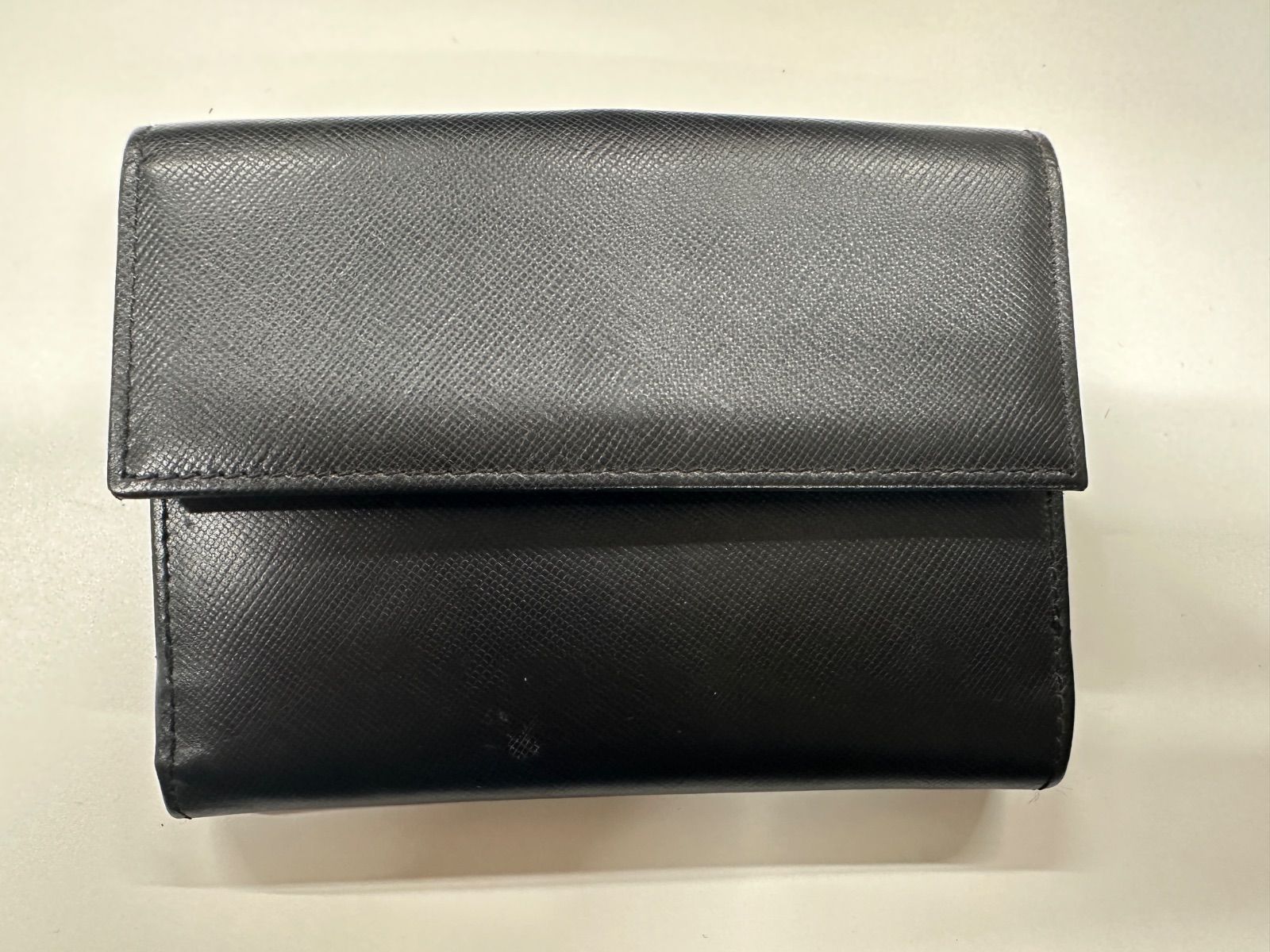 サルヴァトーレ フェラガモ 二つ折り ガンチーニ レザー ブラック メンズ レディース 黒