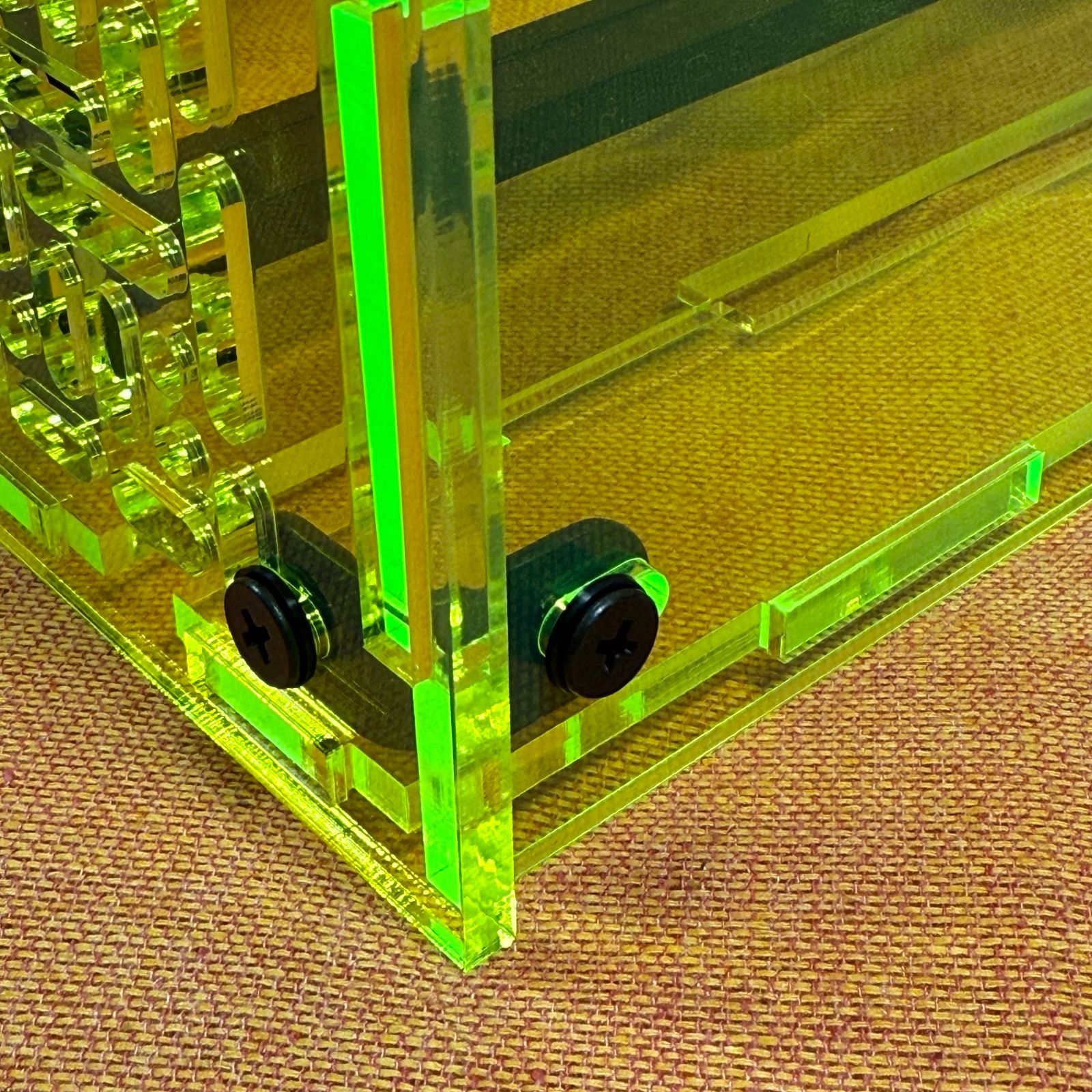 Green-Metal