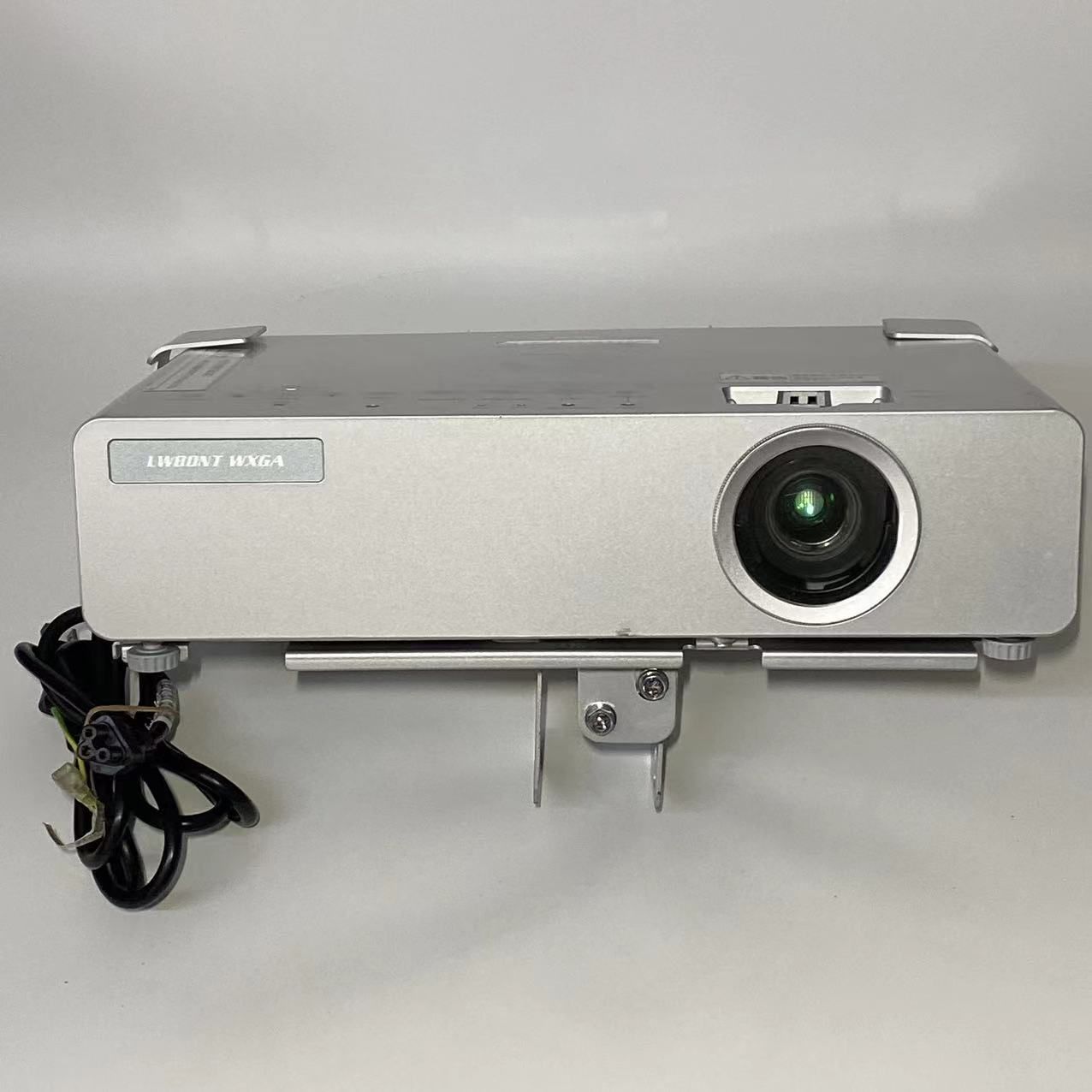 訳あり】プロジェクター Panasonic PT-LW80NT ランプ使用時間1349H - メルカリ