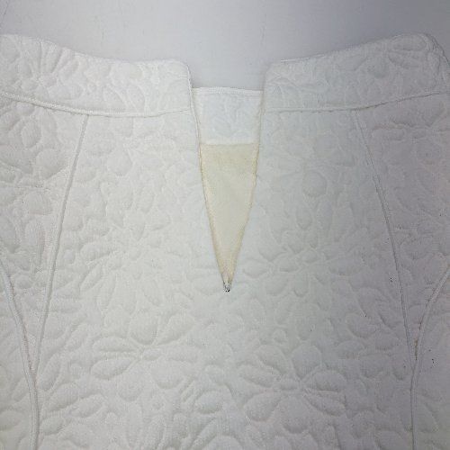 bibiy新品未使用/フレアスカート ホワイト 予約]レースフレアスカート/ホワイト – Lumier