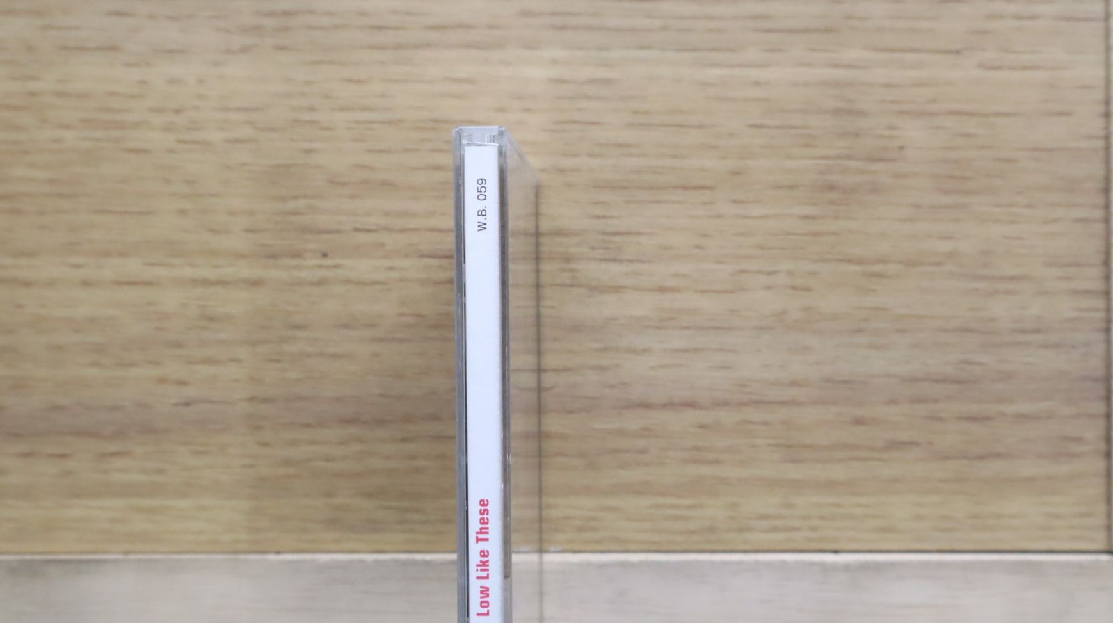 中古CD☆フー・ファイターズ/FOO FIGHTERS□ LOW LIKE THESE