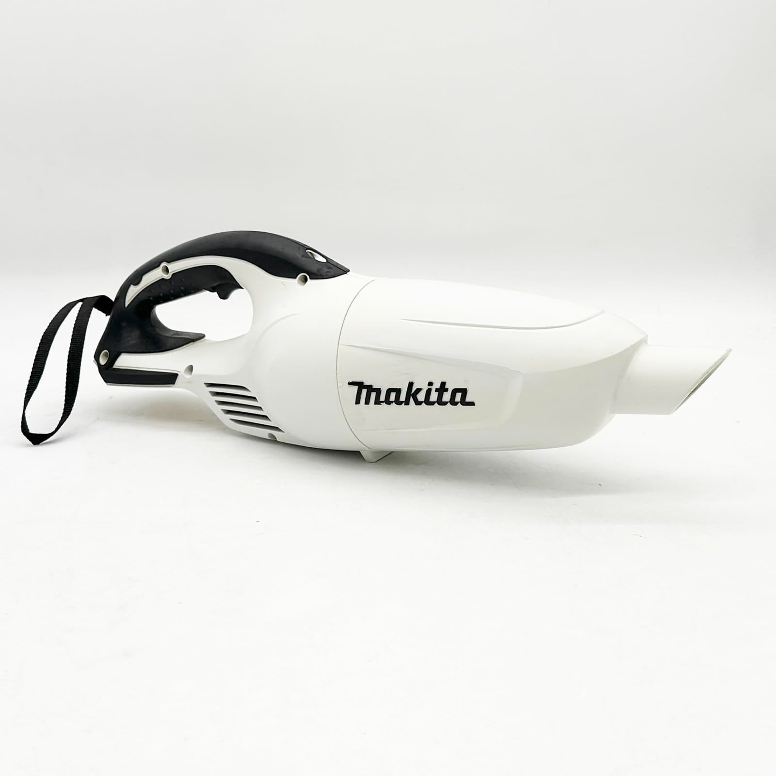 マキタ コードレス掃除機CL 140 カプセル式 14.4 Vバッテリ充電器付 1336