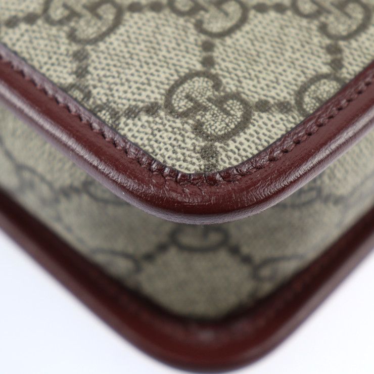 GUCCI グッチ　GG柄　PVC クラッチバッグ　セカンドバッグ GUCCI グッチ セカンドバッグ 625764 PVC レザー ベージュ系 ブラウン