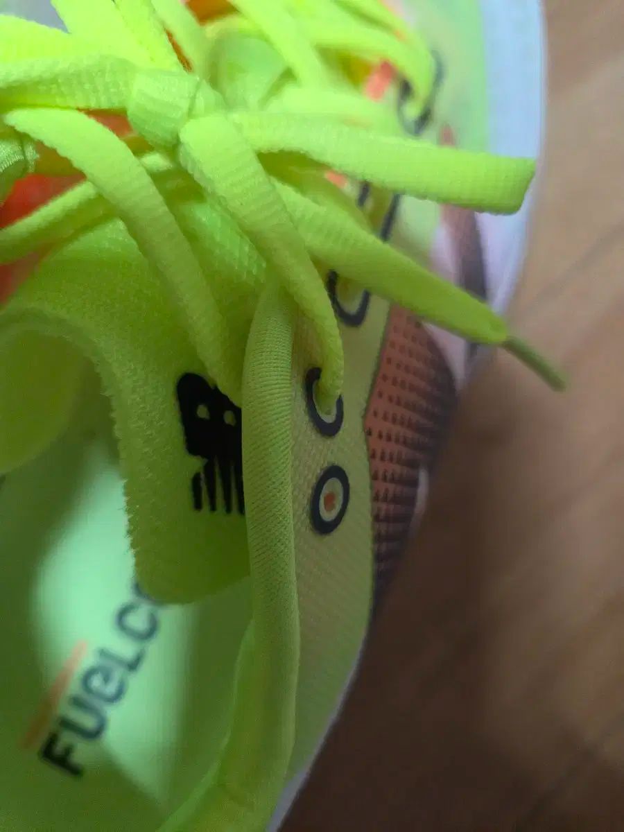 ランニングシューズ