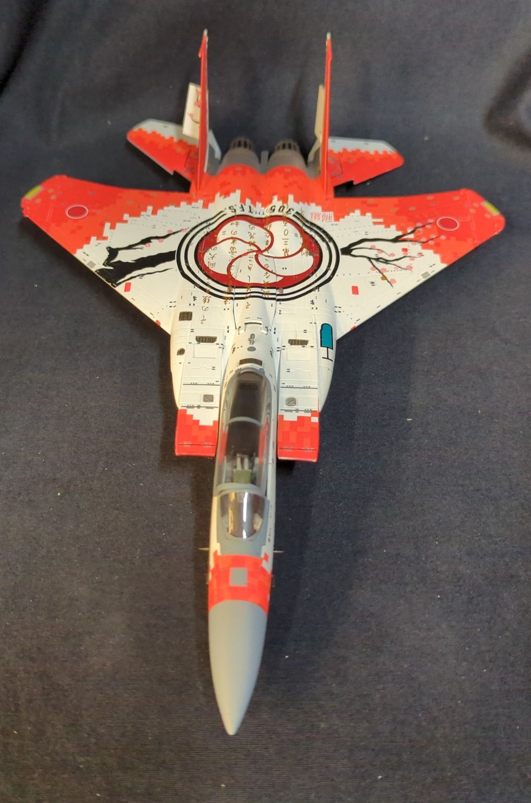 ガリバー 1/72 F-15J 航空自衛隊 第305飛行隊 創設40周年記念塗装機