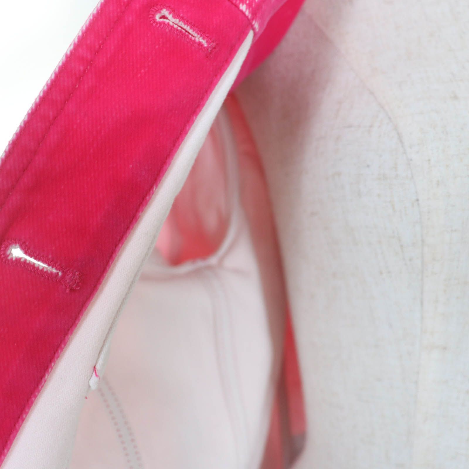 金ロゴボタン モノグラム