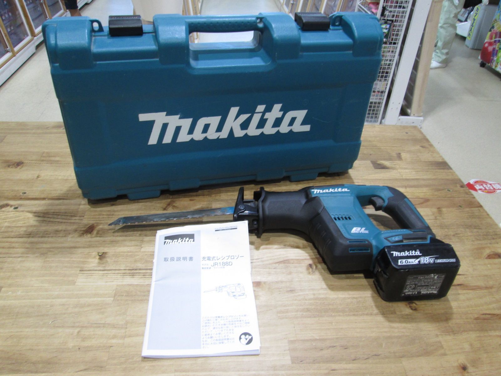 104 マキタ (makita) 充電式 レシプロソー JR188D 中古 バッテリー