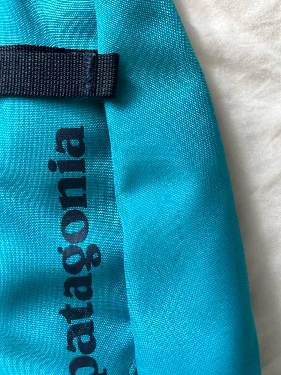 スリングバック ブルー