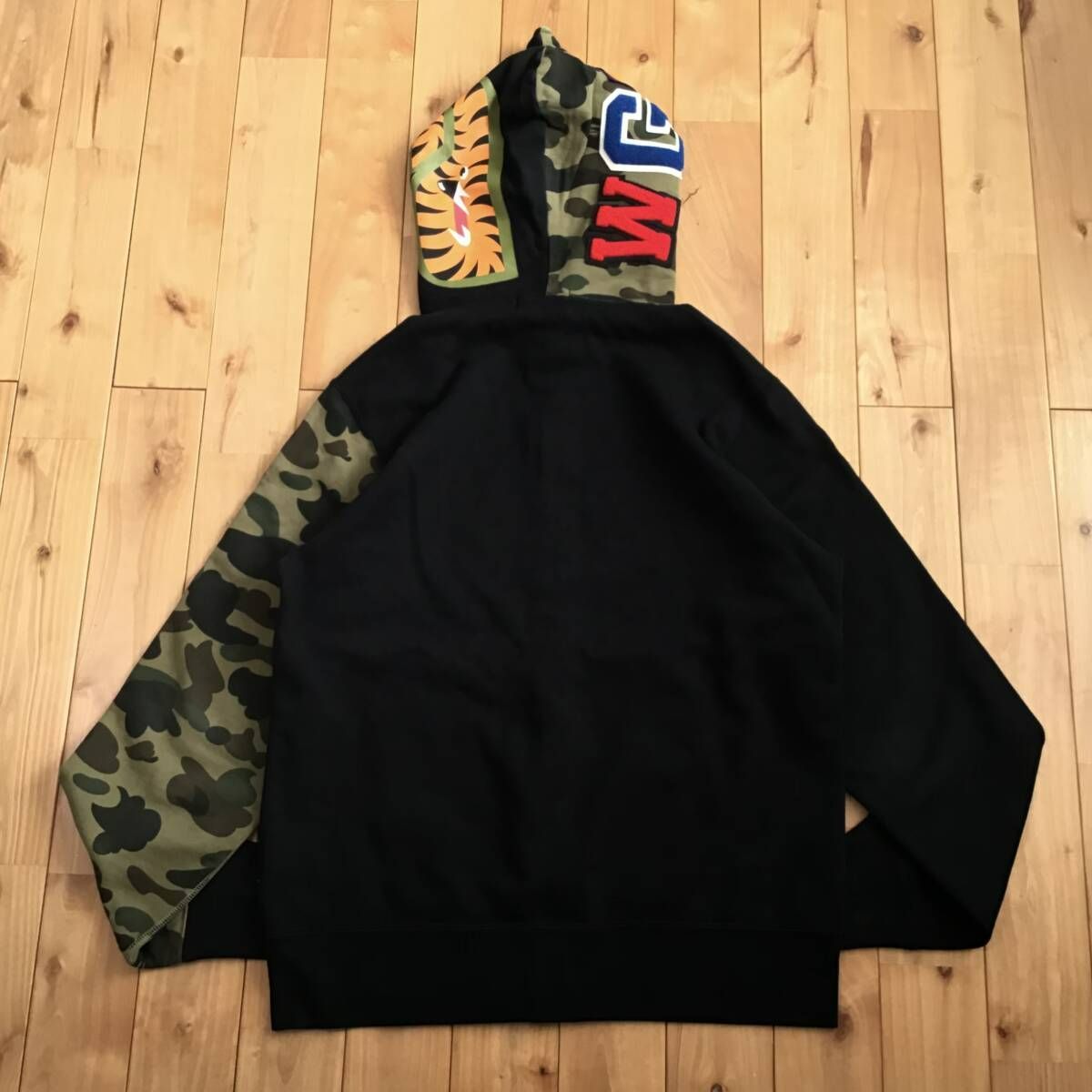 1st camo green × Black シャーク パーカー Lサイズ shark full