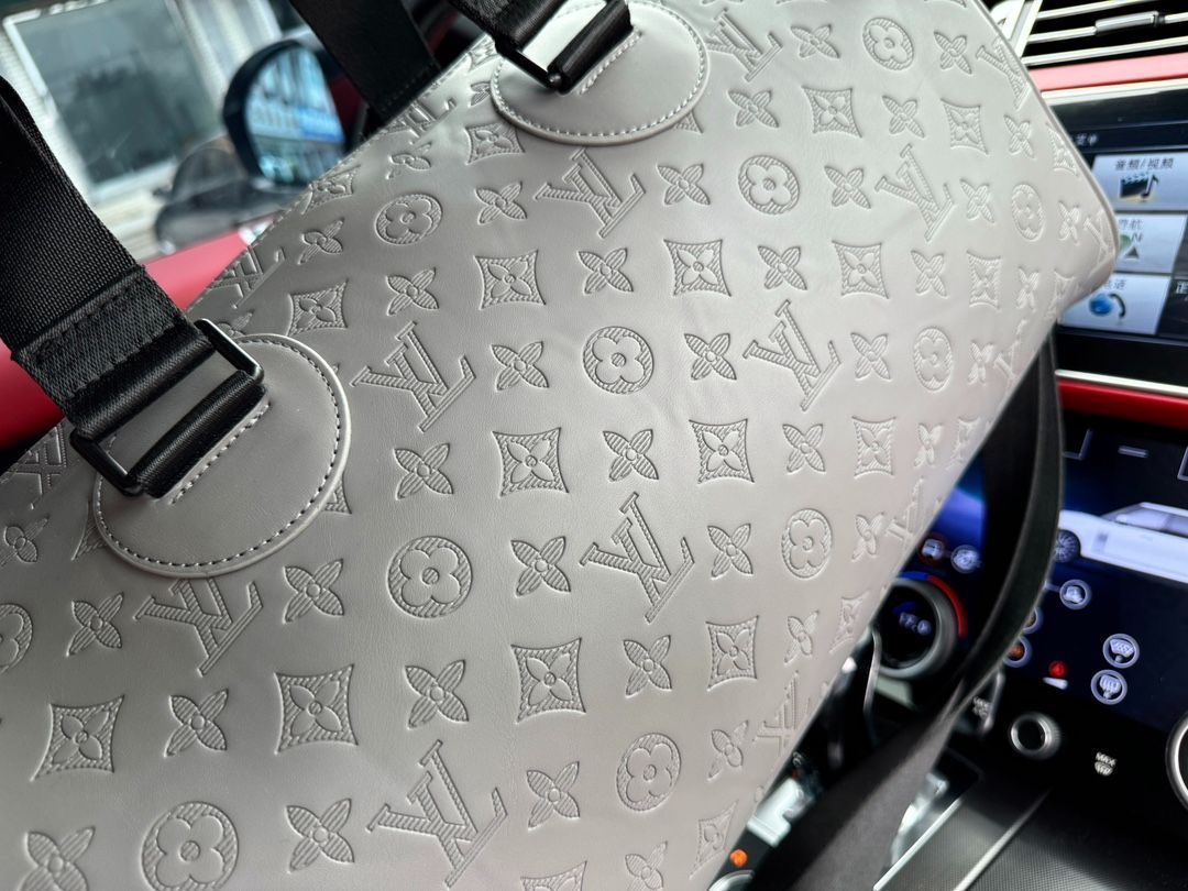 Vuittonトラベルバッグ