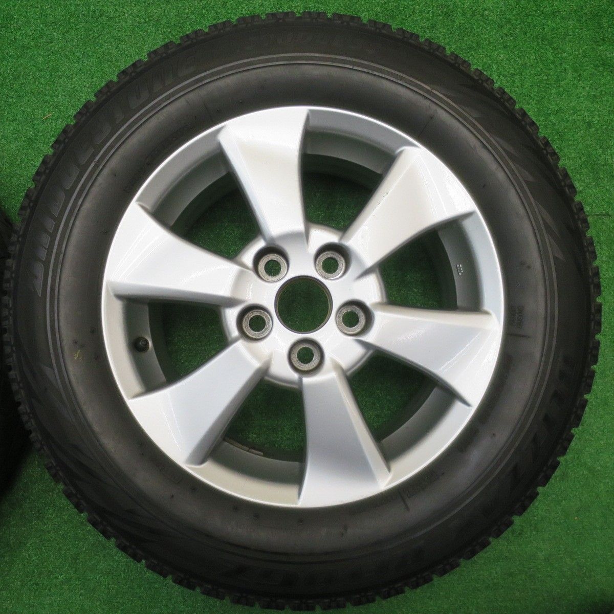 キレイ トヨタ 20系 アルファード ヴェルファイア 純正 215|65R16 スタッドレス ブリヂストン ブリザック REVO GZ 16インチ PCD114.3|5H 5101604NJス