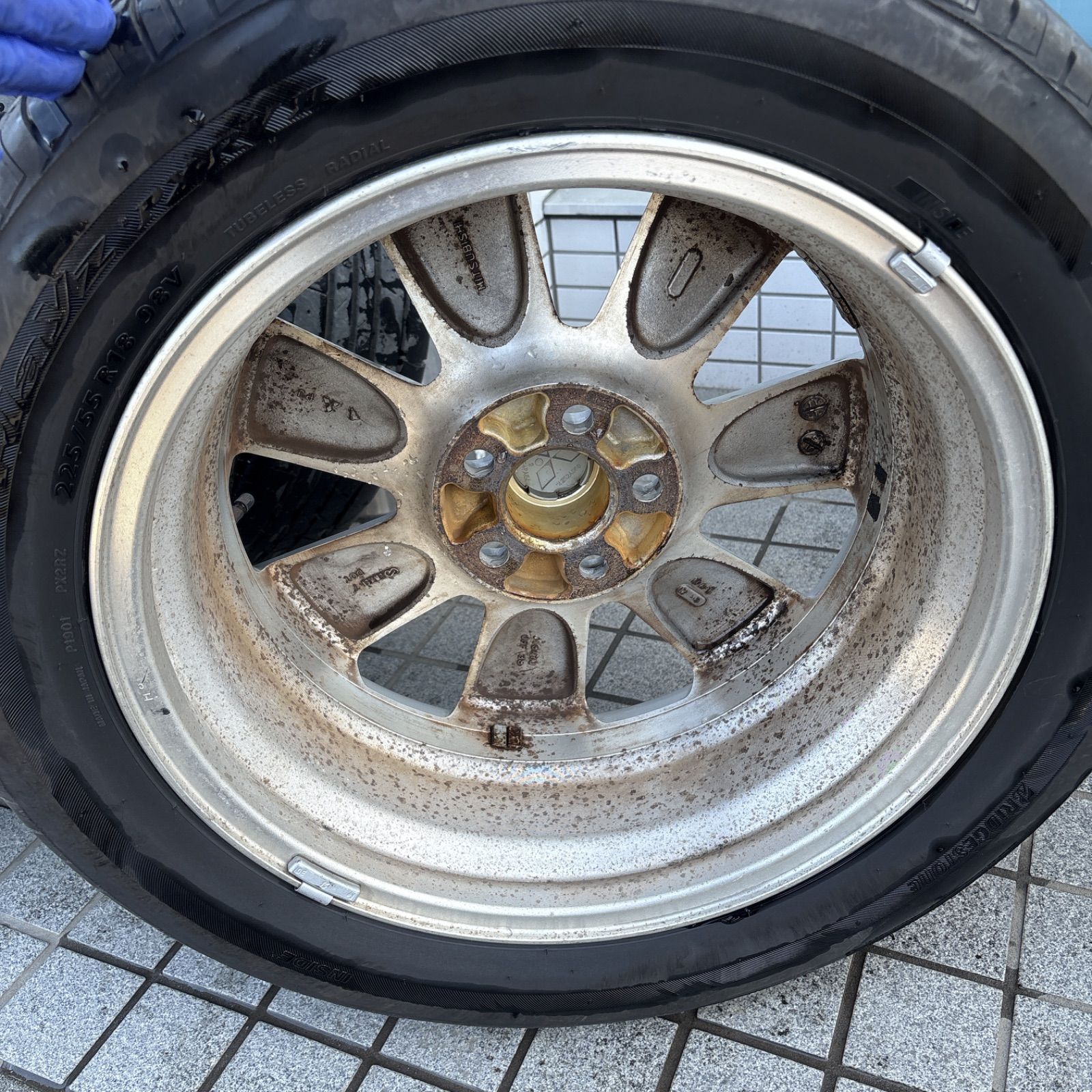 純正ホイール