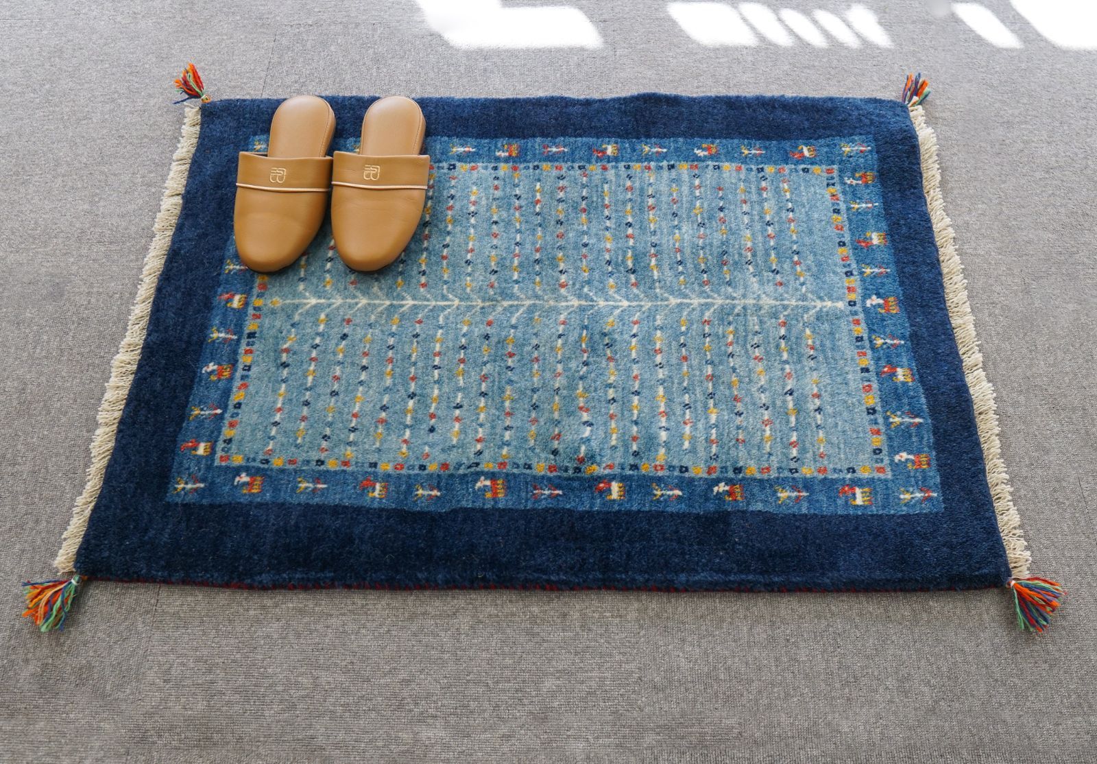 ペルシャ絨毯　ギャべ　96×96 高級品 ペルシャ絨毯 ギャべ 96×96 高級品 【公式通販】