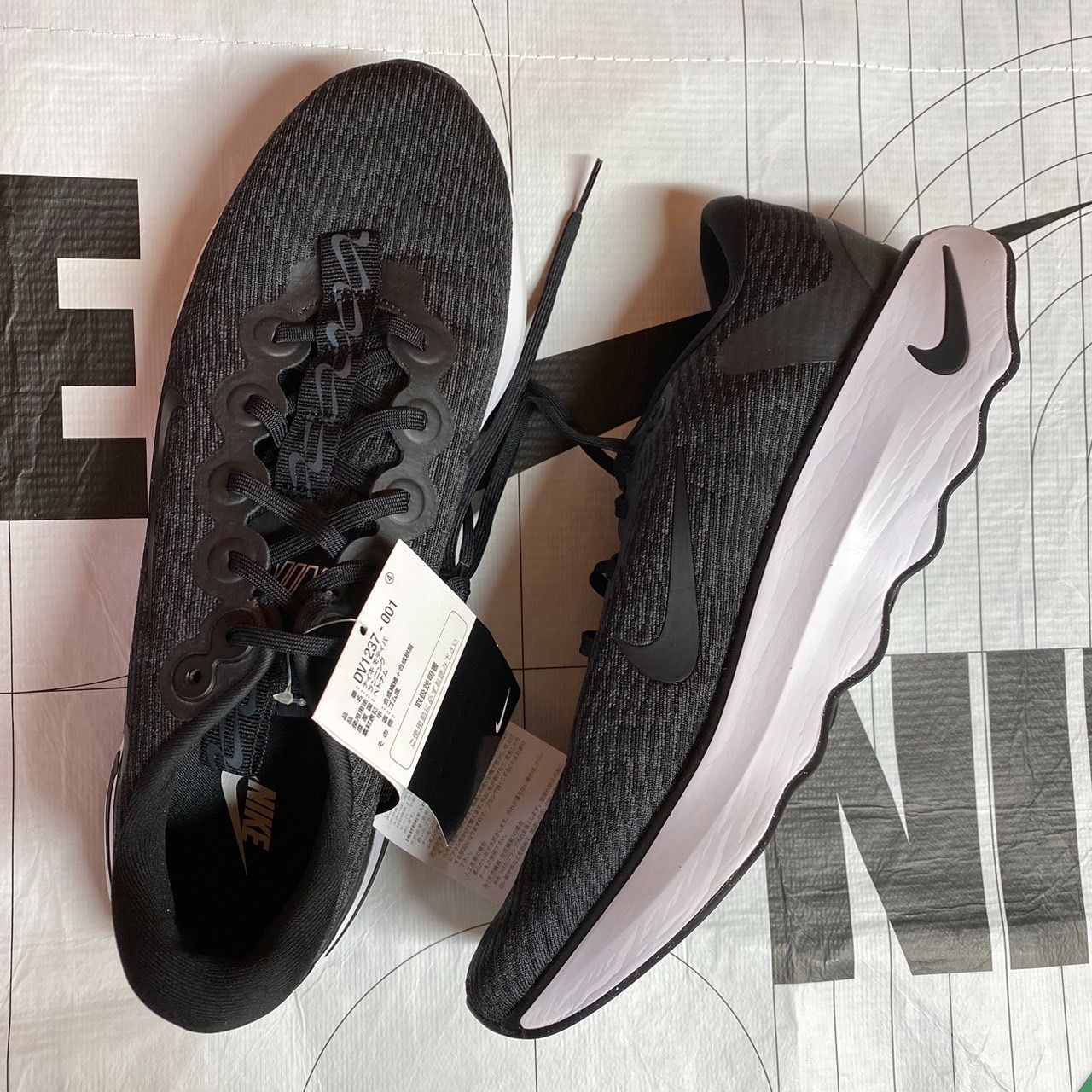 NIKE Motiva ナイキ モティバ スニーカー シューズ DV1237-001