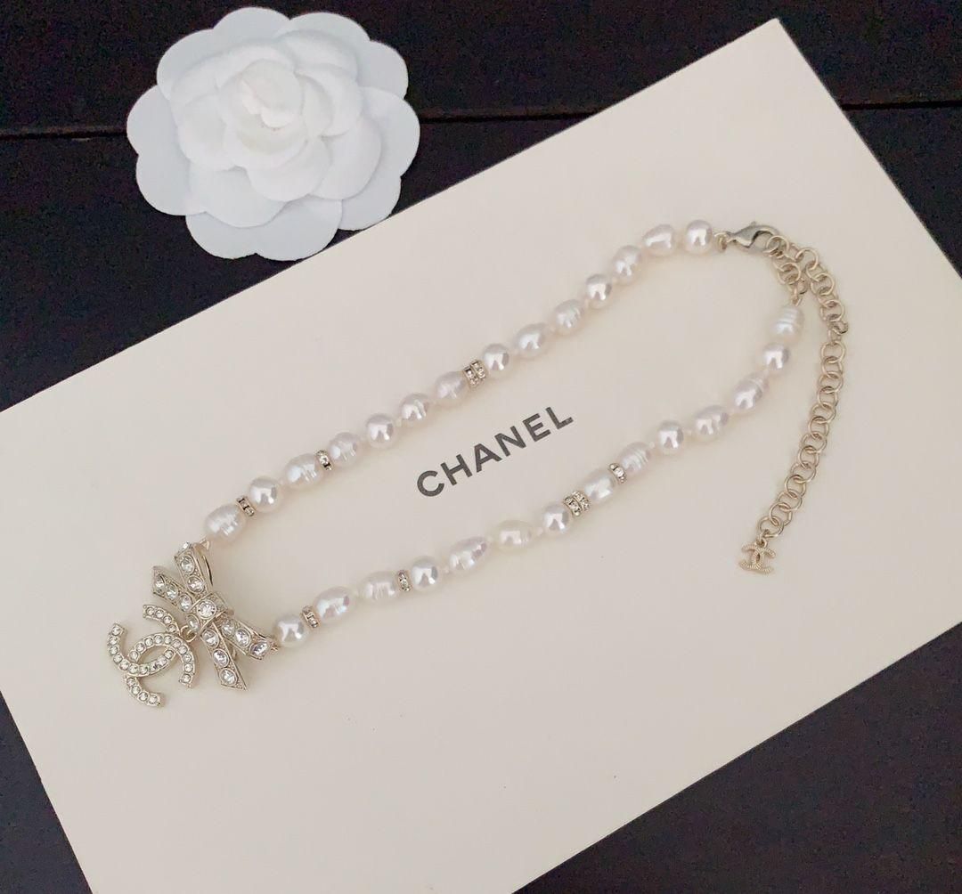 新品 ✨ CHANEL CC ロゴ パール チョーカー ネックレス - メルカリ