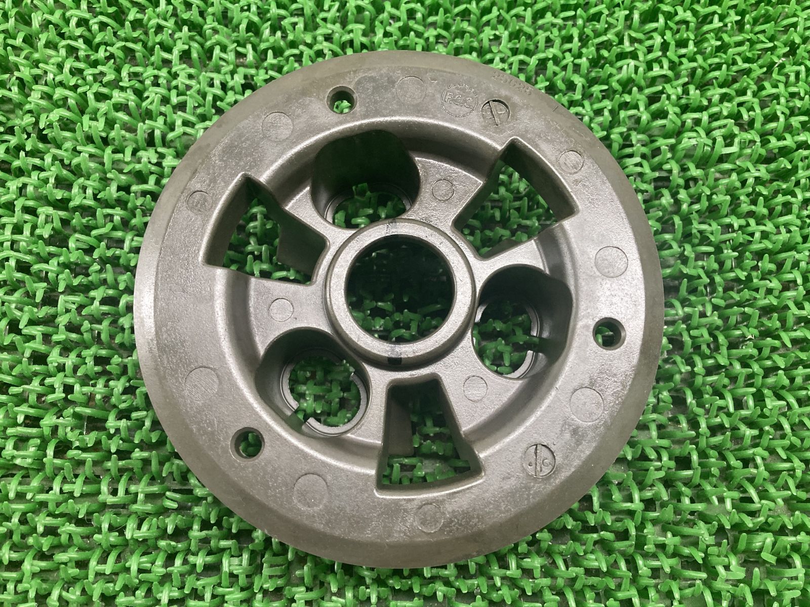 ZZ-R600 レギュレター カワサキ 純正 中古 バイク 部品 レギュレーター