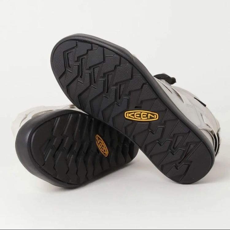 KEEN HOODZERRA WP 23.5㎝ - メルカリ 