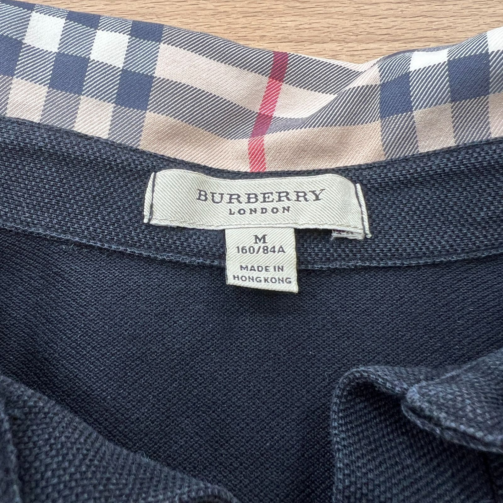 BURBERRY LONDON ノバチェック　Tシャツ イングランド製　Mサイズ 鉄板品✨BURBERRY LONDON ENGLAND ノバチェック シャツ M