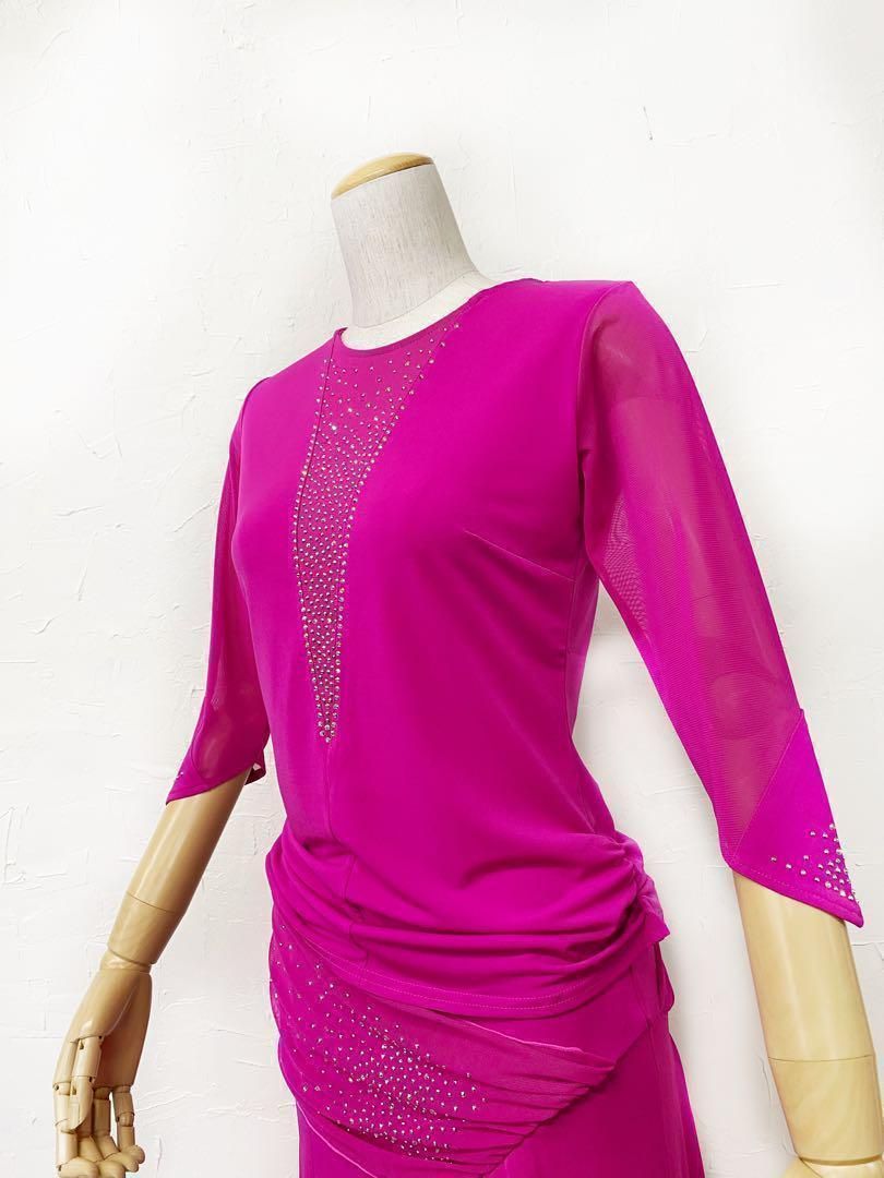 パーティー】新品ラインストーン　チェリーピンク　セットアップツーピースｄ022 パーティー】新品ラインストーンチェリーピンクセットアップツーピース