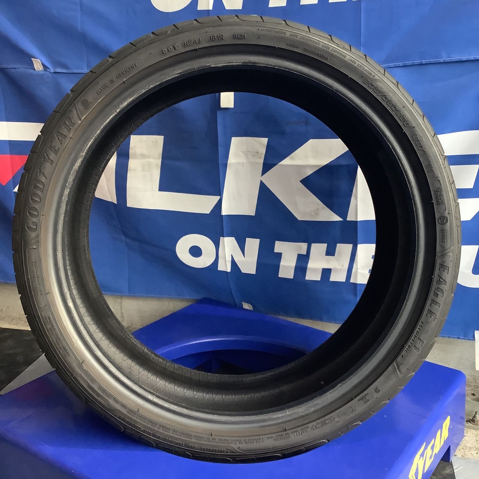 グッドイヤー イーグルF1 ASYMMETRIC2 235/40R18 中古2本グッドイヤー